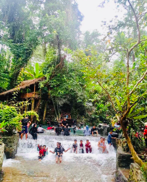 You are currently viewing 山の麓から湧き出るNatural Baths！